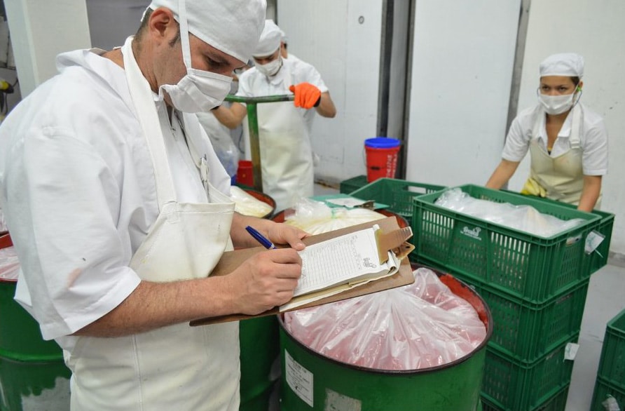 Comment l’IoT vient en aide à l’industrie agroalimentaire